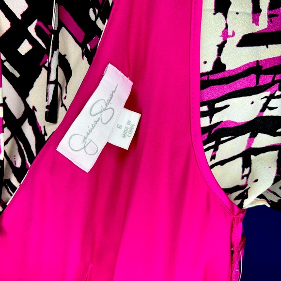 Jessica Simpson Patterned Dress size 6 - Picture 5 of 6
